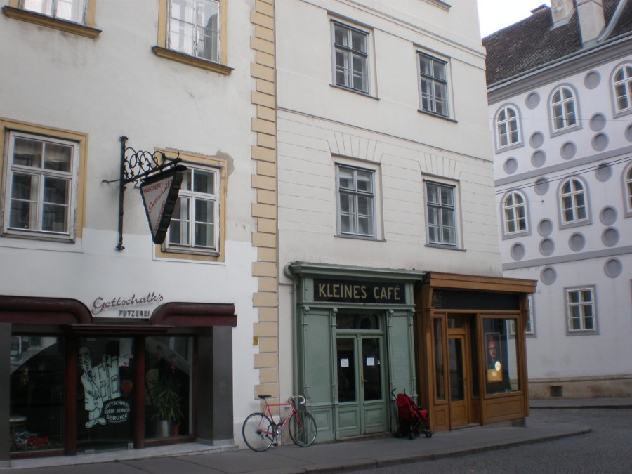 Kleines Cafe, Vienna, Austria