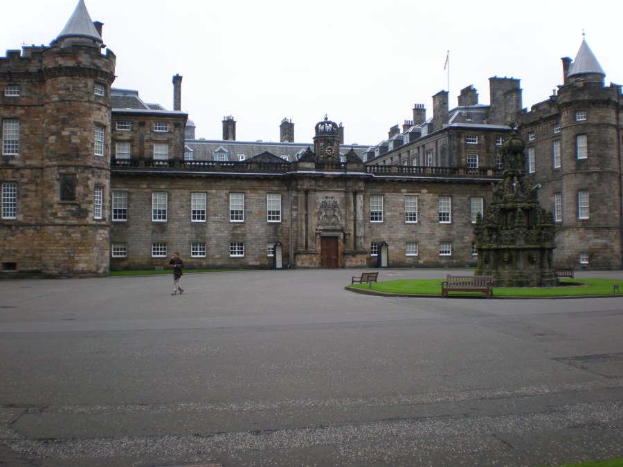 Holyrood palace