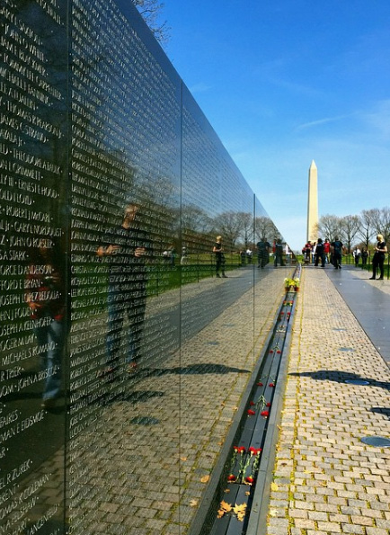 vietnam-veterans-memorial-roadunraveled